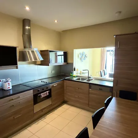 Waterfront At De Redin Court Sliema