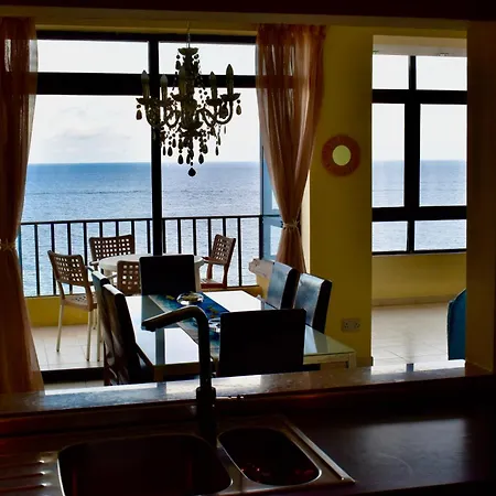 Waterfront At De Redin Court * Sliema